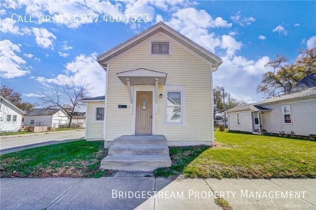 Building Photo - Cozy Studio Unit Available in Troy near Ma...