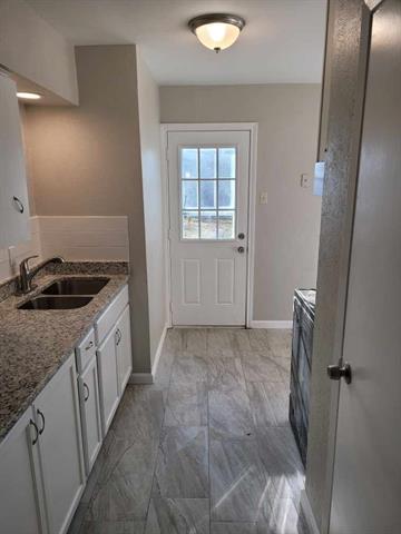 Foto del edificio - 309 Redbud Ln