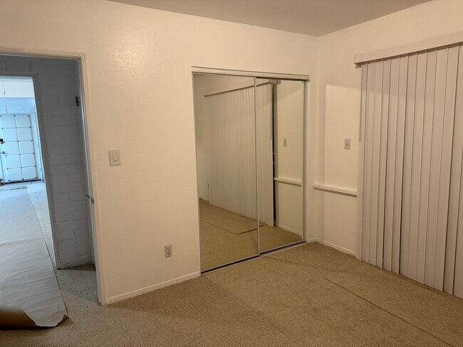 Foto del edificio - 13300 Herron St