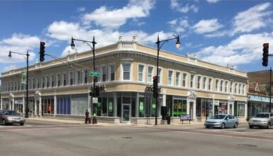 Building Photo - 3205 N Central Ave