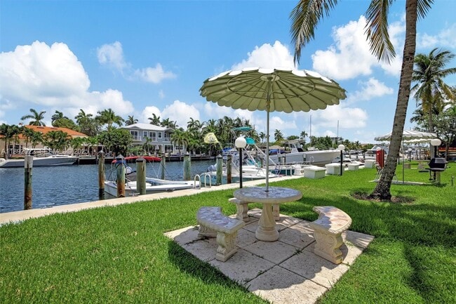 Foto del edificio - 1731 SE 15th St