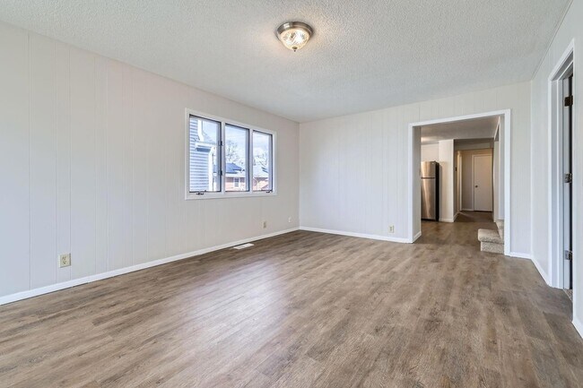 Foto del edificio - 3448 Grimes Ave N