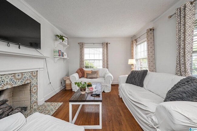 Foto del edificio - 113 Oglesby Ave