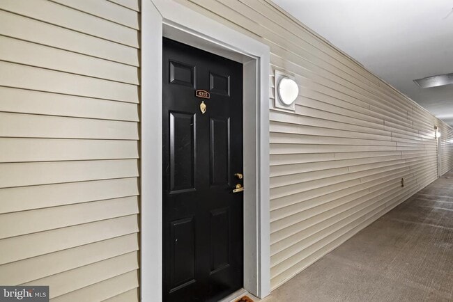 Building Photo - 4551 Strutfield Ln