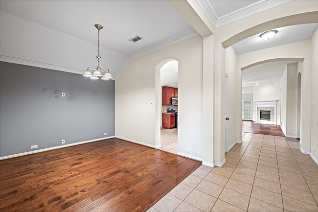 Building Photo - 7703 Stone Arbor Ln