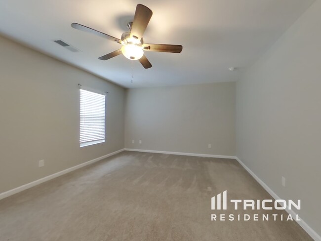 Building Photo - 99 Yonah Way