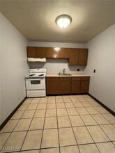 Building Photo - 271 Folsom St NW