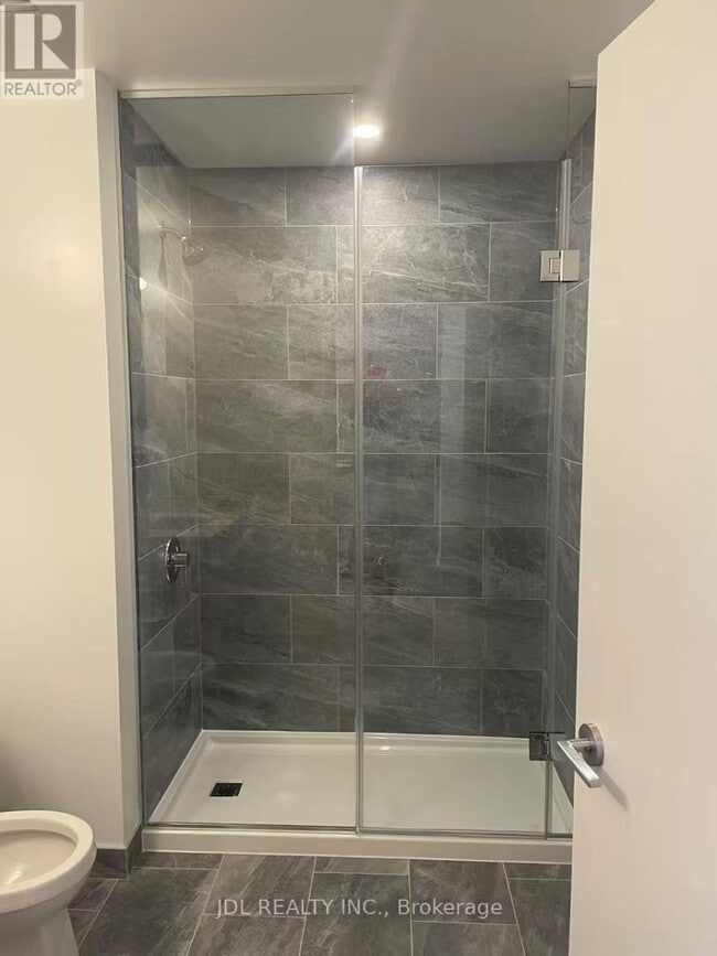 Building Photo - 395 Square One Dr