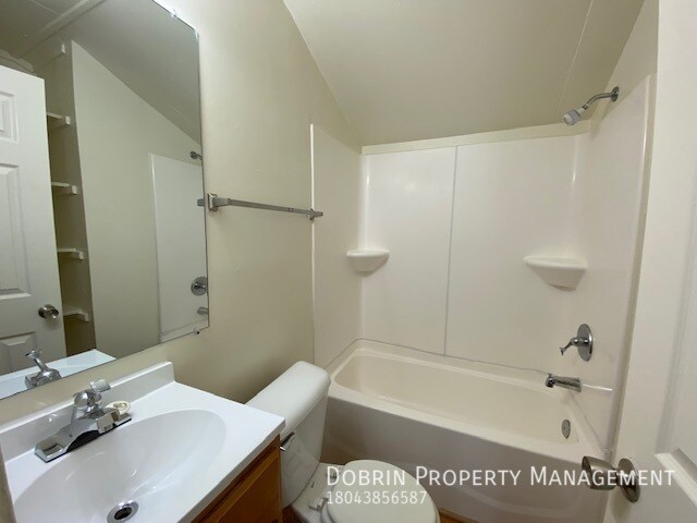 Foto principal - 527 Fritz St