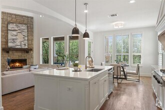 Building Photo - 402 Tempranillo Way