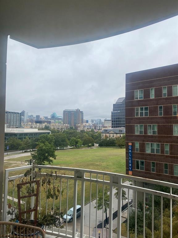 Building Photo - 3225 Turtle Creek Blvd