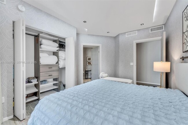 Foto del edificio - 801 S Miami Ave