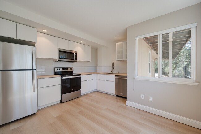 Cocina - 2308 Caballo Ranchero Dr