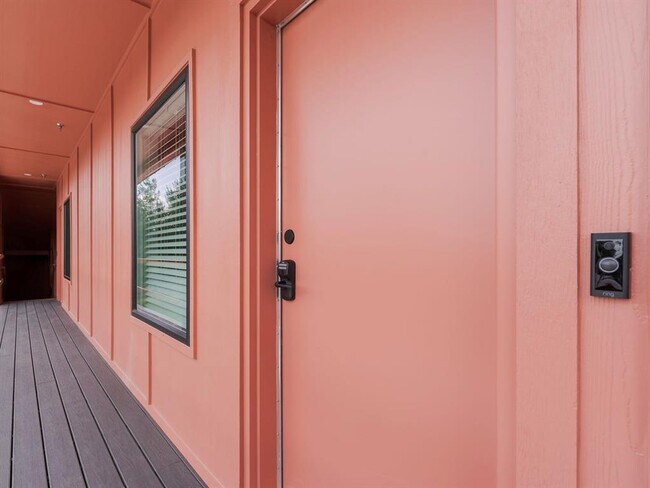 Foto del edificio - 1744 NW 15th St