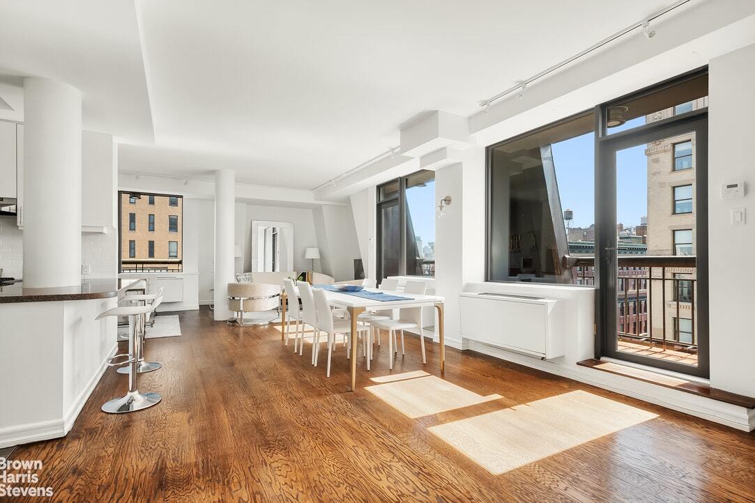 Primary Photo - FIFTH AVENUE PENTHOUSE DUPLEX