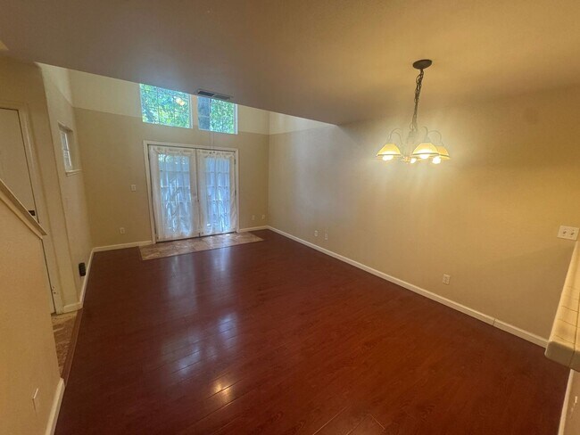 Foto del edificio - Davis - Centrally Located Home