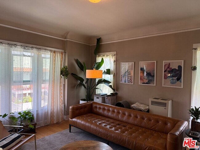 Foto del edificio - 940 Marview Ave