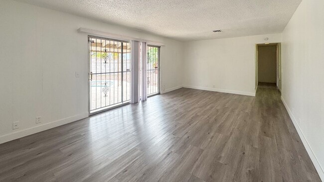 Foto del edificio - 50 Shadow Ln