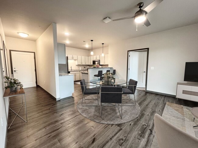 Interior Photo - Urban West