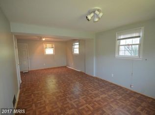 Foto del edificio - 4814 Ravensworth Rd