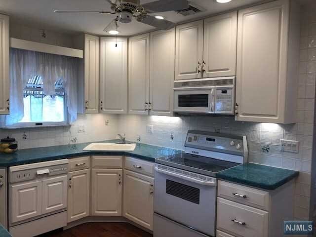 Foto del edificio - 636 Wyckoff Ave