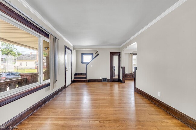Foto del edificio - 6800 Kazimier Ave