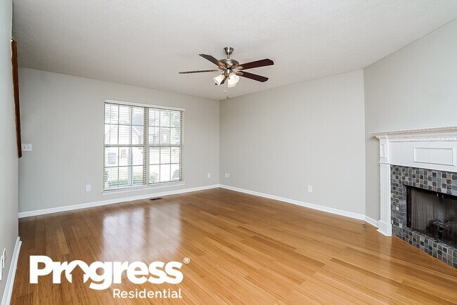 Building Photo - 742 Williamsburg Dr
