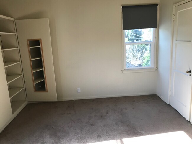 Master Bedroom - 2515 Lyric Ave