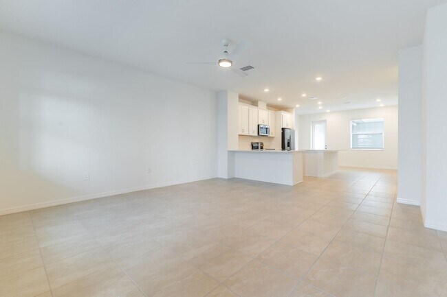 Foto del edificio - Beautiful Modern Town Home with Water Fron...
