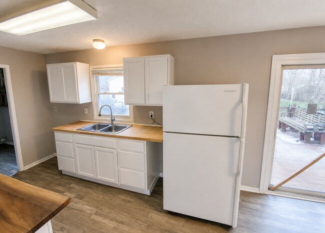 Foto del edificio - 4511 N Kenmore Rd