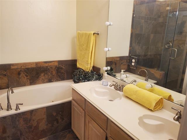 Foto del edificio - 4816 Parnell Ln