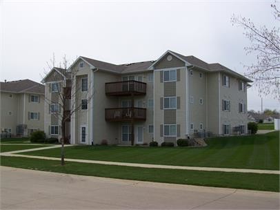 Primary Photo - 6615 Creekside Dr NE
