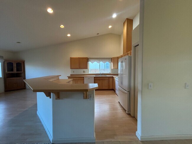 Foto del edificio - Charming Home Near John Wayne Trail