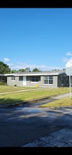 Building Photo - 4901 S 85th St