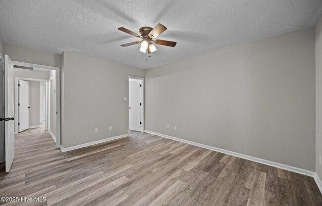 Foto del edificio - Charming 2BR Townhome in Havelock