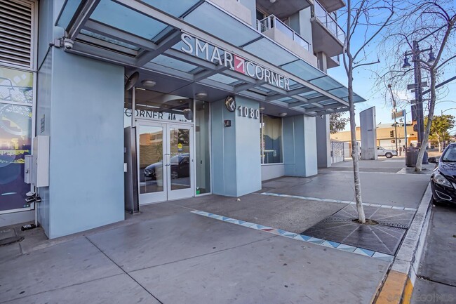 Building Photo - 1080 Park Blvd