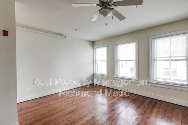 Foto del edificio - 1321 1/2 E. Main St.