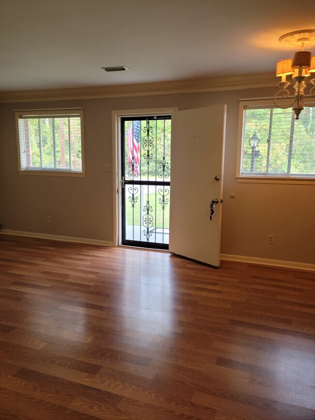 Front Door/Living Room - 214 Moncrief St