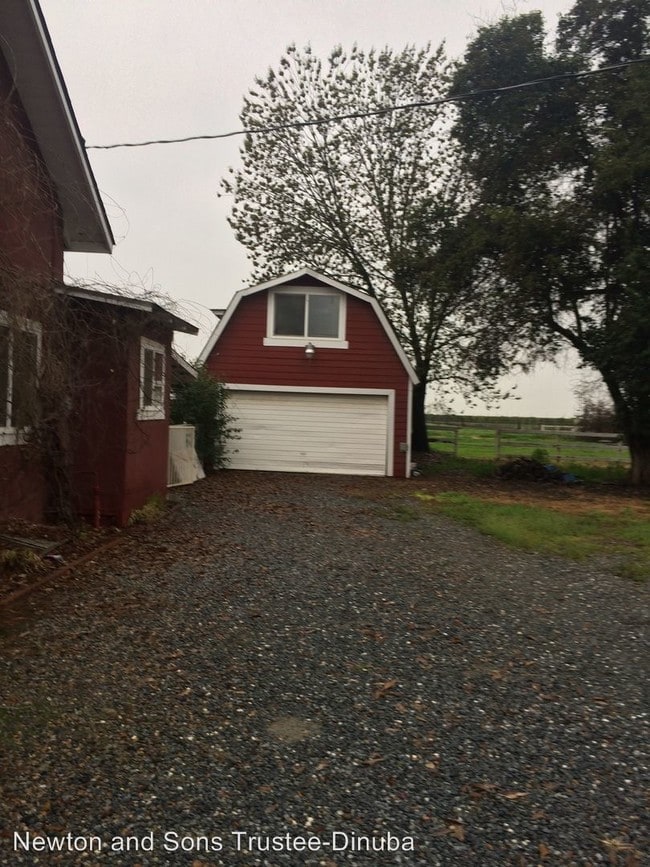 Building Photo - 34239 Road 140