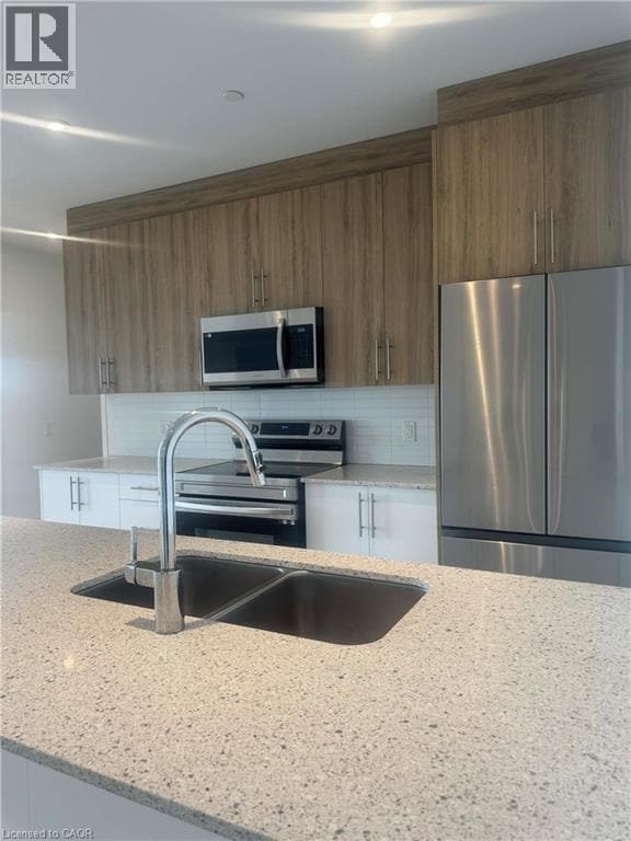 Building Photo - 525 New Dundee Rd