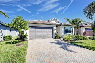 Building Photo - 13549 SW Oceanus Blvd