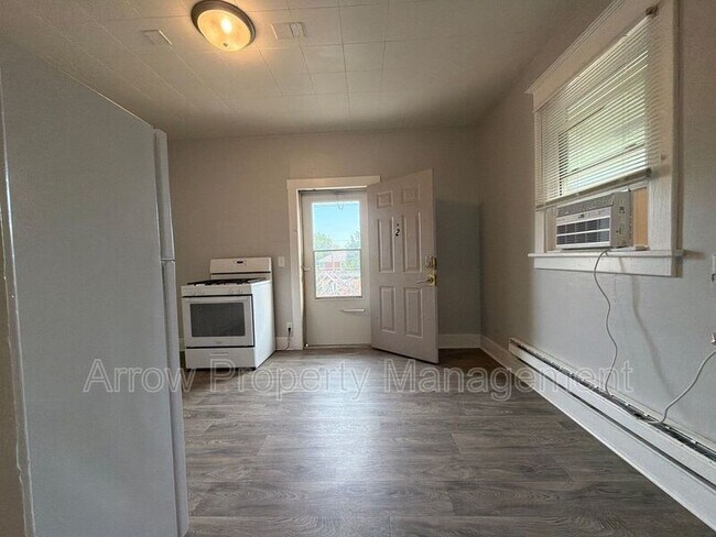 Foto del edificio - 1341 D St
