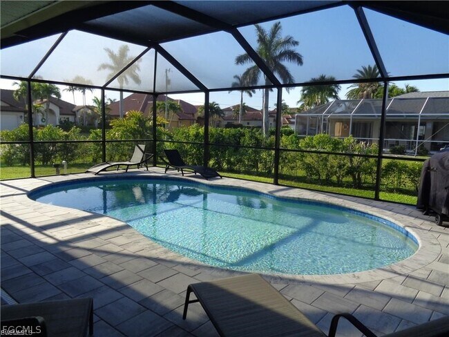 Foto del edificio - 2127 SW 52nd Ln