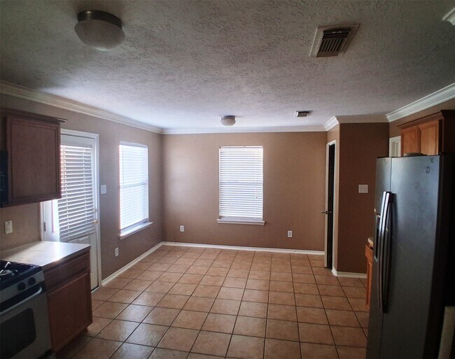 Foto del edificio - 8714 Orchard Ridge Ln