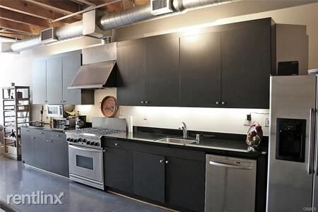 Foto principal - 1 br, 3 bath House - 113 E City Place Dr