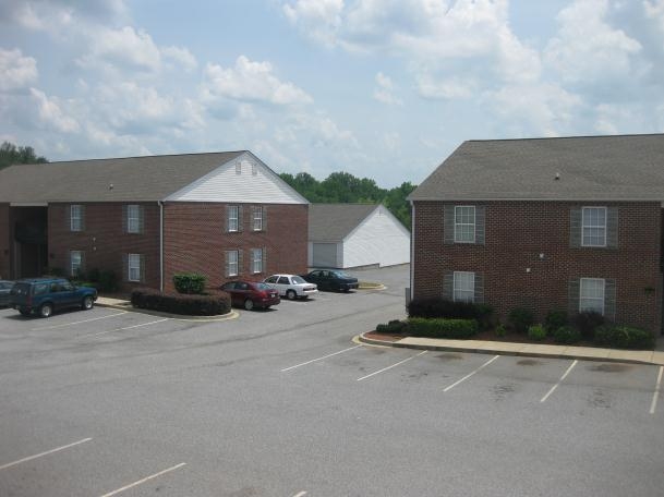 Primary Photo - Williamston Park Apartments