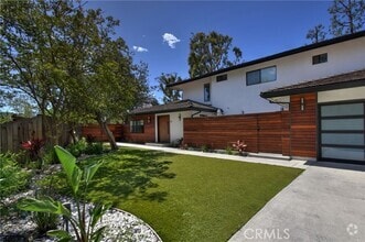 Building Photo - 4751 Del Moreno Dr