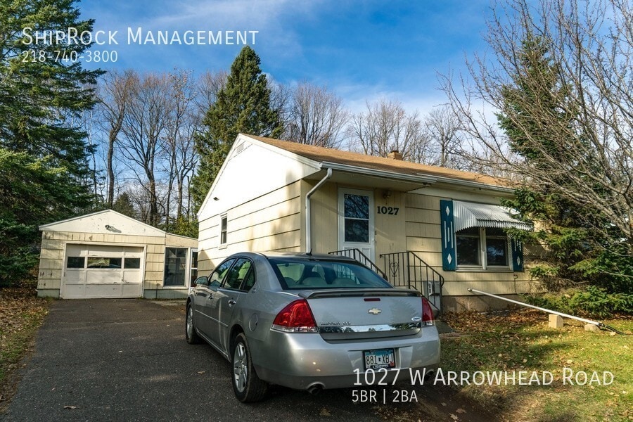 1027 W Arrowhead Rd, Duluth, MN 55811 House Rental in Duluth, MN