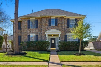 Building Photo - 6734 Flowermound Dr