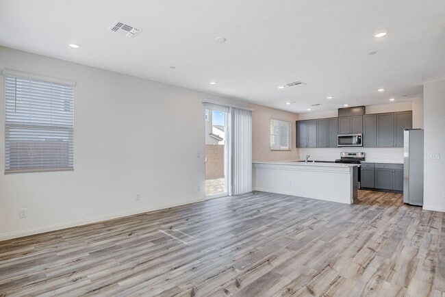Foto del edificio - 3 bedroom Home in Inspirada!